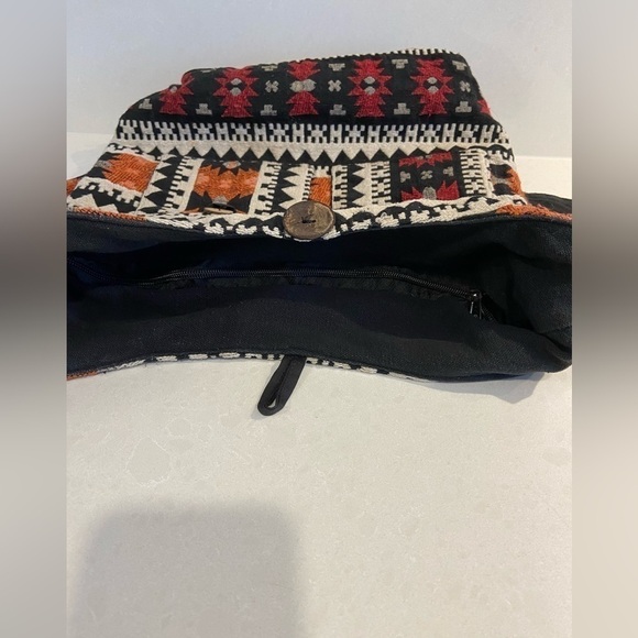 Boho Hippie Style Jacquard Zip Top Hobo Bag - Picture 8 of 11